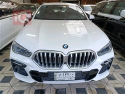 بی ئێم دەبڵیو X6